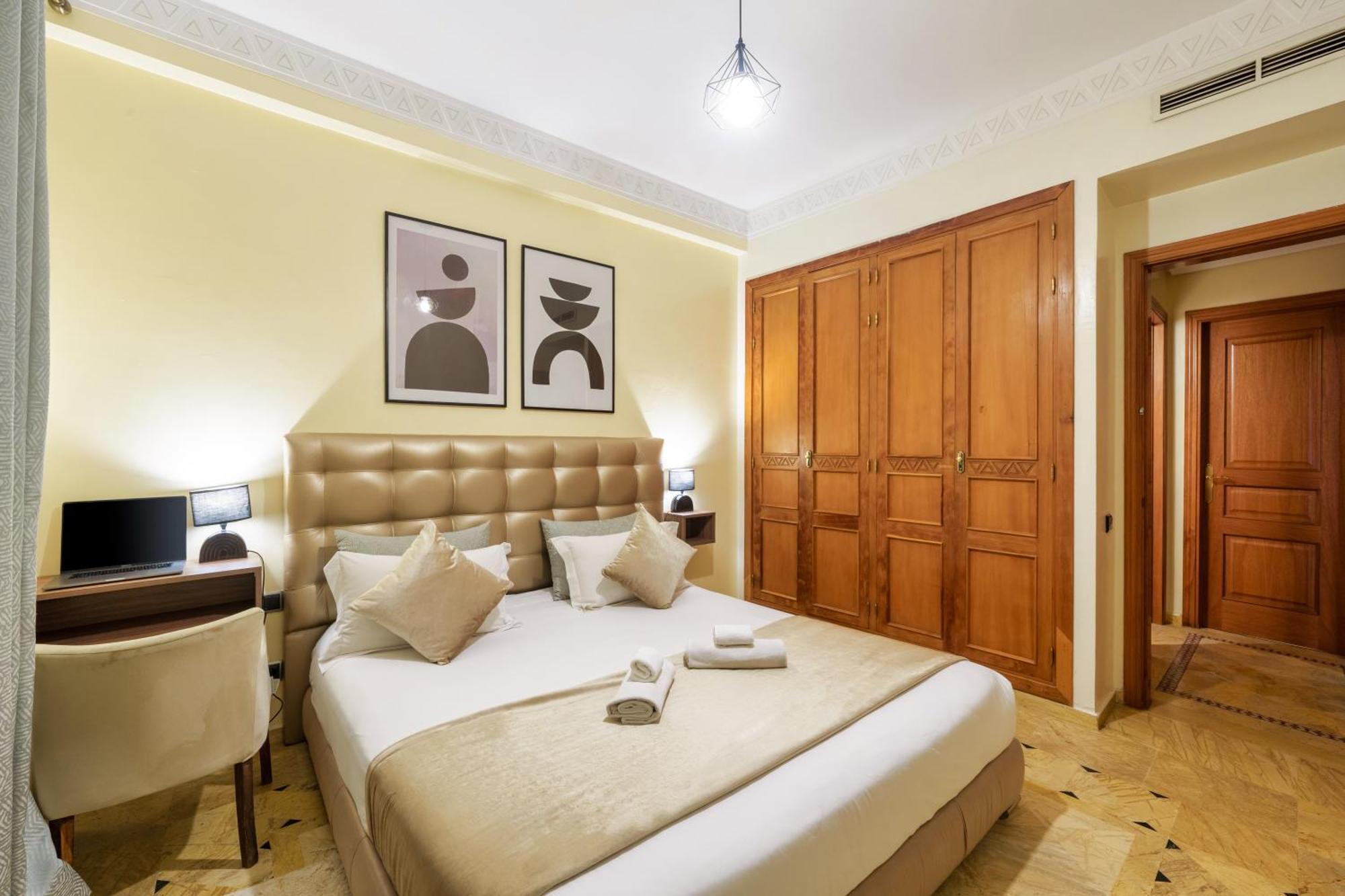 Appartement Haut Standing Gueliz Plaza Avec Vue Marrakesh Eksteriør bilde