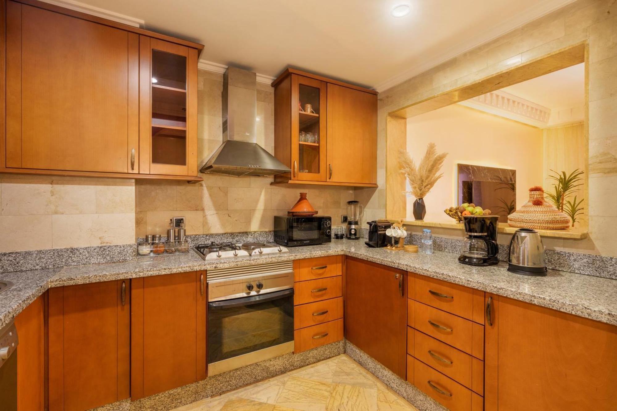 Appartement Haut Standing Gueliz Plaza Avec Vue Marrakesh Eksteriør bilde