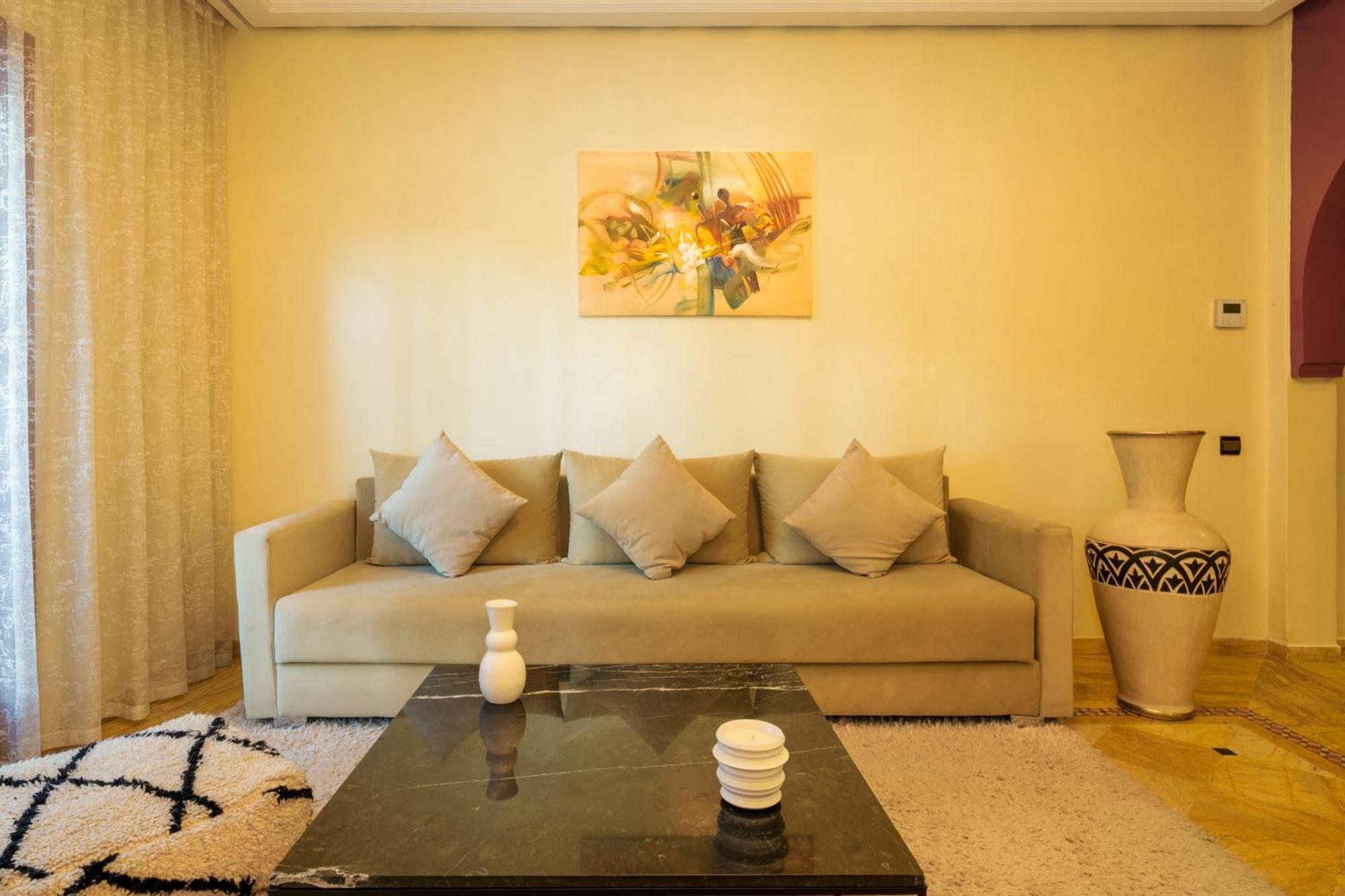 Appartement Haut Standing Gueliz Plaza Avec Vue Marrakesh Eksteriør bilde